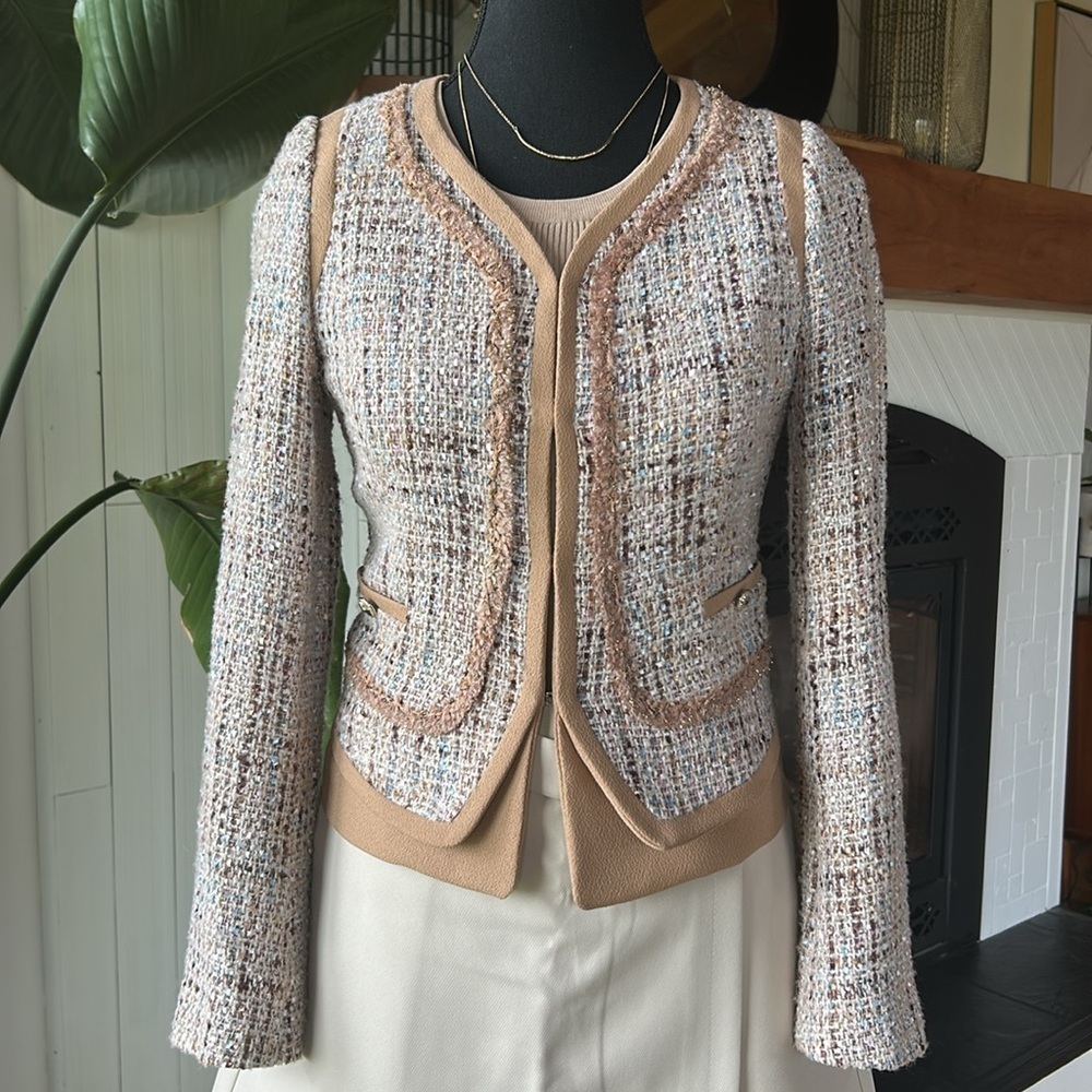 Elegant Tweed Jacket - Cream and Tan